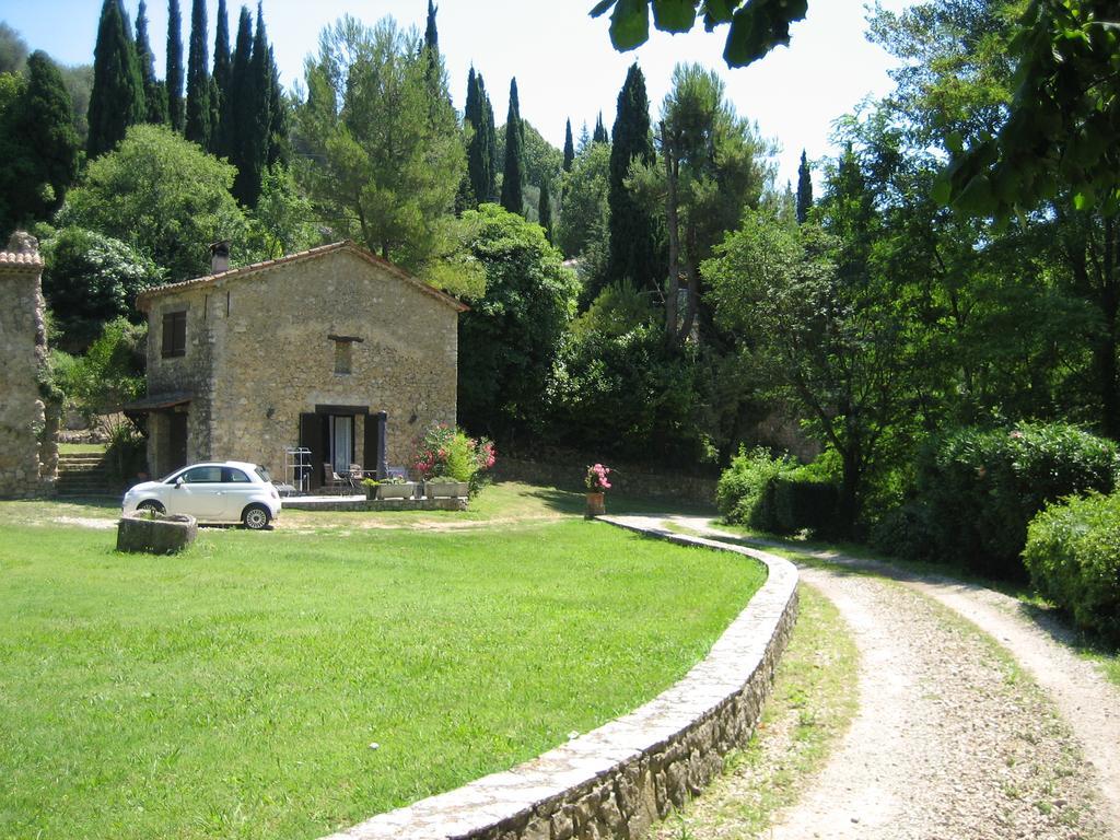 Moulin Des Eaux Vives Hotell Grasse Exteriör bild